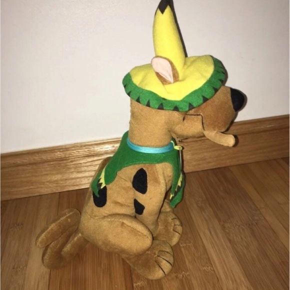 NWT Rare Scooby Doo Mexican Fiesta Plush - Picture 6 of 6